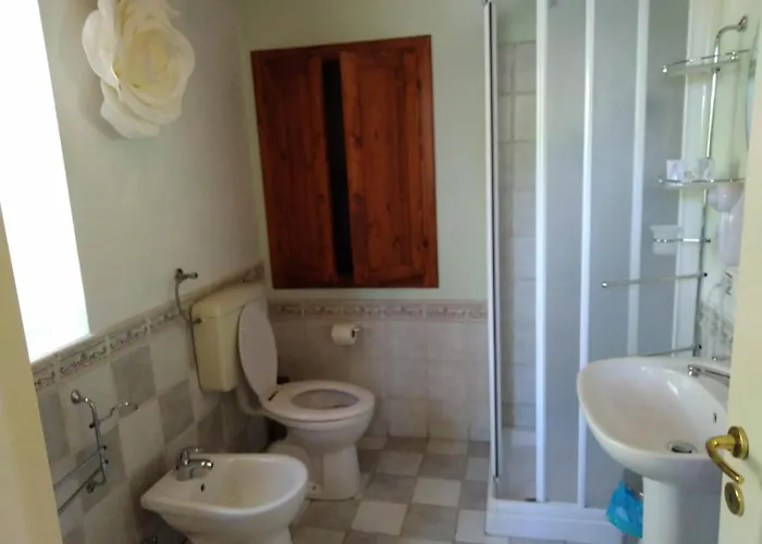 Raggio Campacci Di Sacchetti Vanessa בית הארחה *